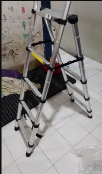 Foto 3 Tangga Teleskopik Lipat 5 Step T 1.4 m + 1.7 m