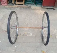 Foto 2 Roda Gerobak Becak Biasa Ring 28 - Ban Swallow As 50cm