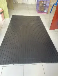 Foto 2 Karpet Alas Sapi Tebal 12mm 110 x 200 cm Bahan Karet