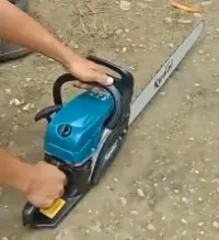 Foto 4 KUWAI Chainsaw 24inch Mesin Potong Kayu Portable Gergaji