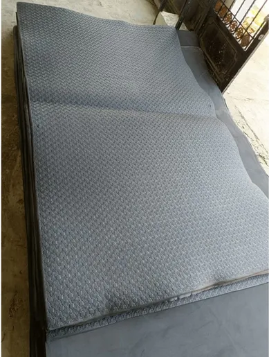 Karpet Alas Bak Mobil Pick Up UK 265 x 165 Bahan Karet Spoon tebal 6 mm — Karpet & Terpal Bak Samarinda