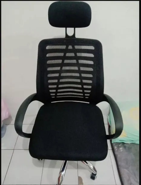 Jual LLI Kursi Kantor Kursi Kerja Kursi Belajar Ergonomis Putar Hidrolik Kursi Boss Staff Jaring Murah Di Samarinda — Lapak Perkakas
