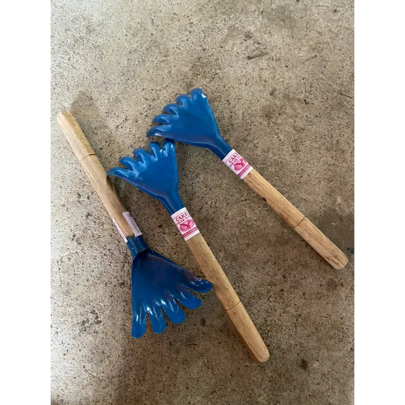 Jual Garukan Sampah Tangan Besi Gagang Kayu 35cm Di Samarinda — Lapak Perkakas